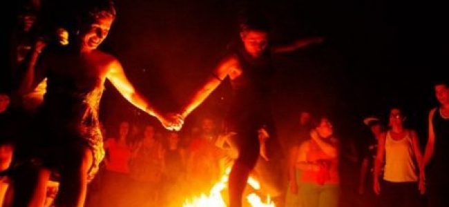 Ανάβουμε φωτιές στις γειτονιές!
