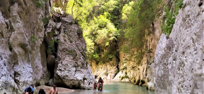 Στην παγωμένη μαγεία του μυθικού Αχέροντα